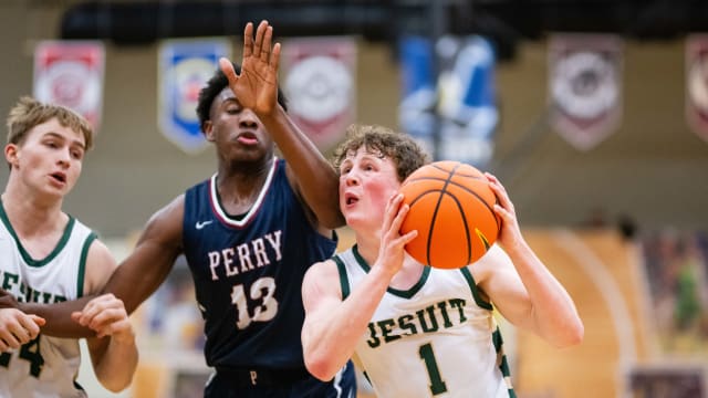 Jesuit Perry boys basketball Les Schwab Invitational December 26 2023 Naji Saker-40